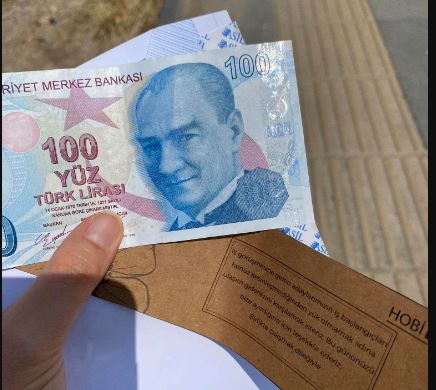 Ankara’da iş görüşmesine gelenlere yol parası hediye eden şirket takdir topladı