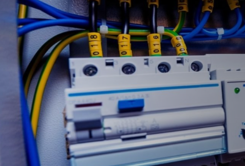 Gömeç Elektrikçi: Elektrik Hizmetleri ve Uzman Çözümler