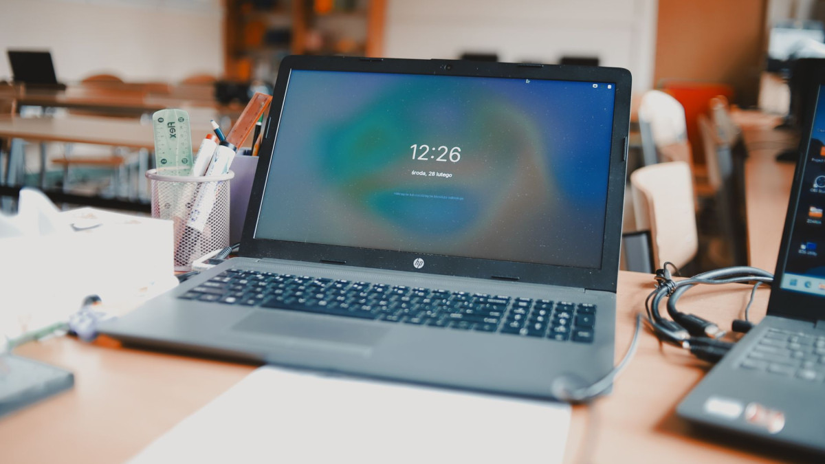 Yazıcı Bilgisayara Nasıl Kurulur? USB ve Wi-Fi Rehberi